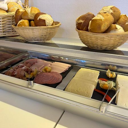 Hotel Barbarossa Karlsruhe Stadtmitte Экстерьер фото