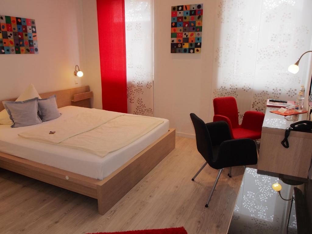 Hotel Barbarossa Karlsruhe Stadtmitte Номер фото
