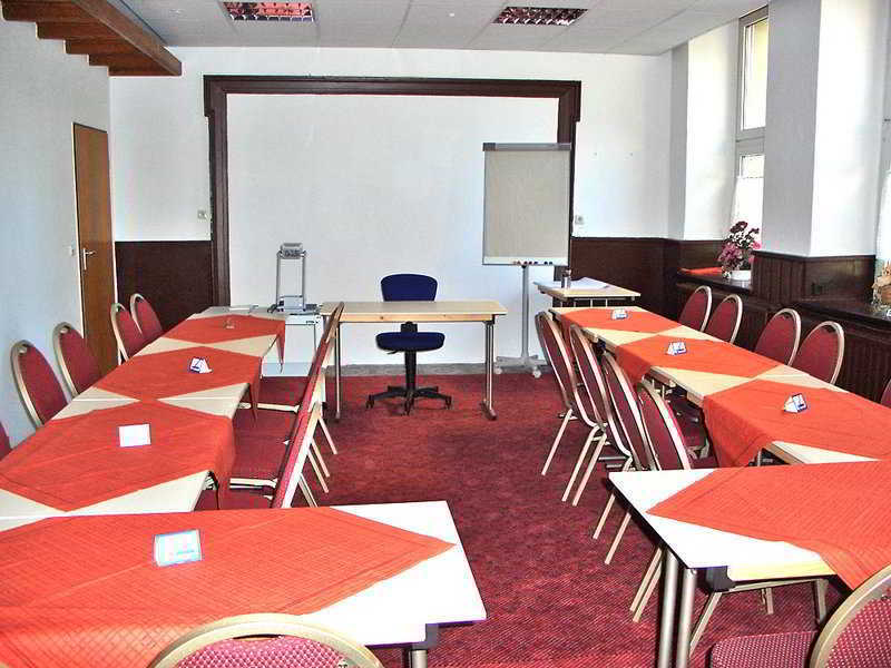 Hotel Barbarossa Karlsruhe Stadtmitte Экстерьер фото