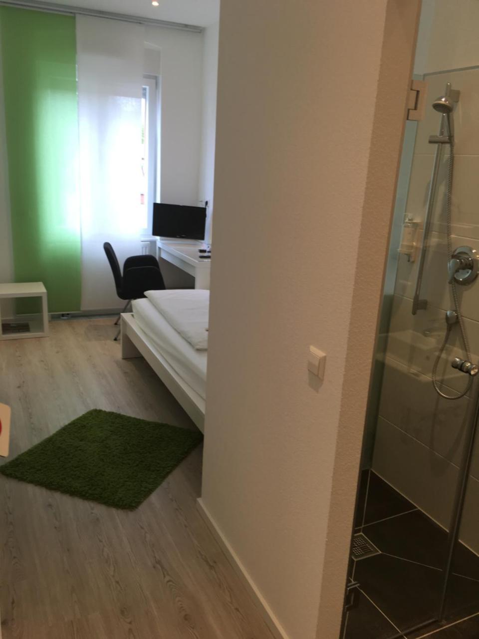 Hotel Barbarossa Karlsruhe Stadtmitte Экстерьер фото